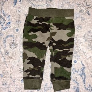 Old Navy camo joggers